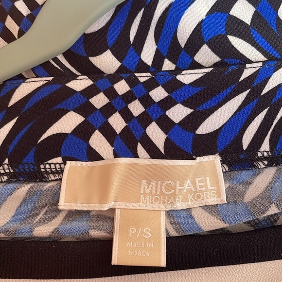 MICHAEL KORS LONG SLEEVE DRESS - Picture 8 of 8